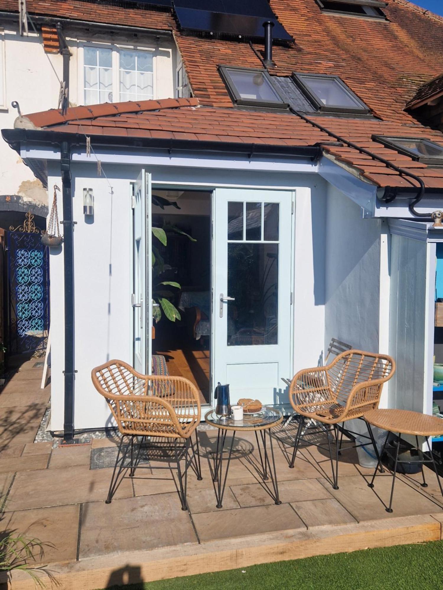 Lotus Pod House Homestay Horsell Exteriér fotografie